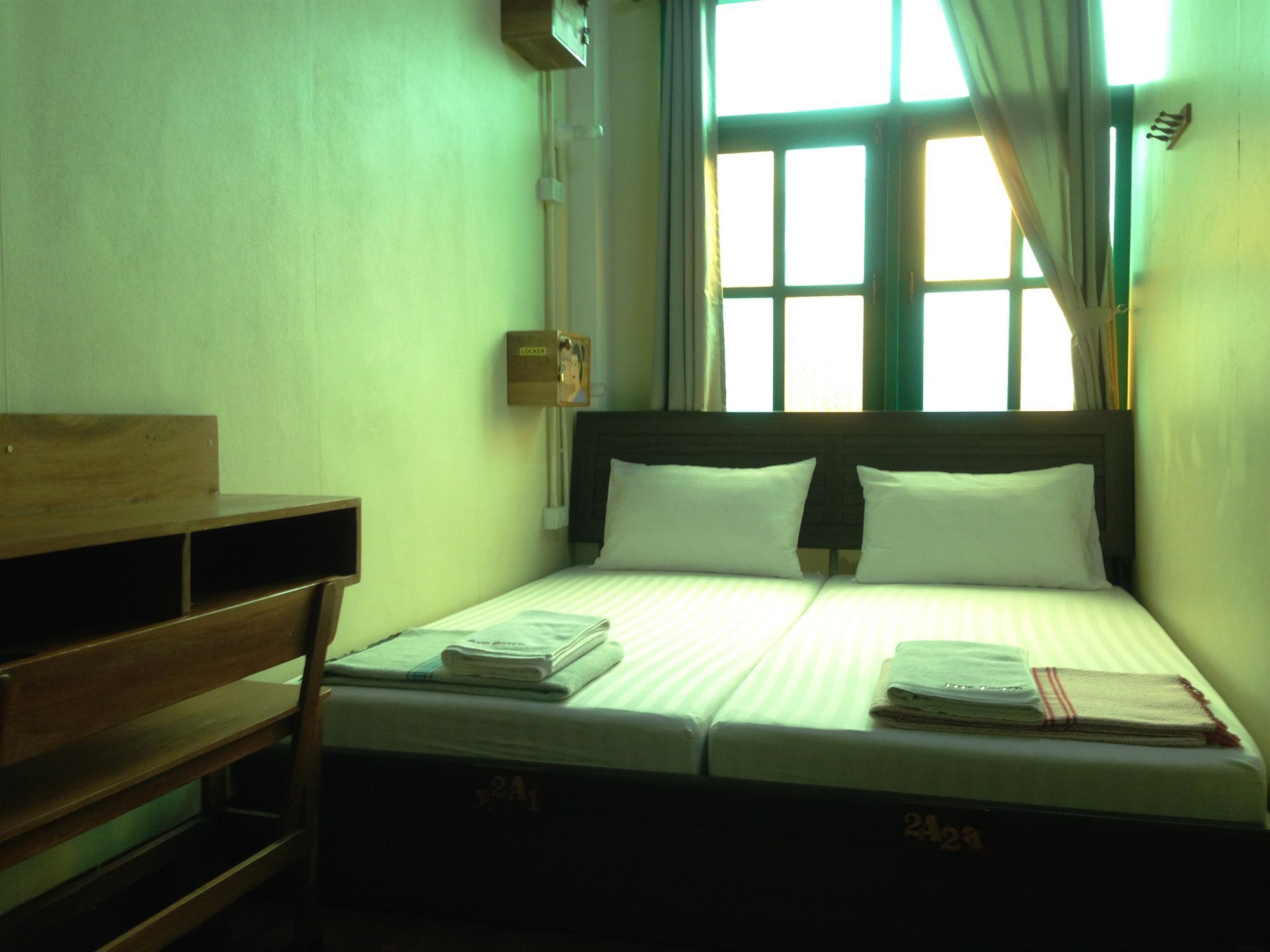 Baan Bovorn Hostel Bangkok Exterior foto